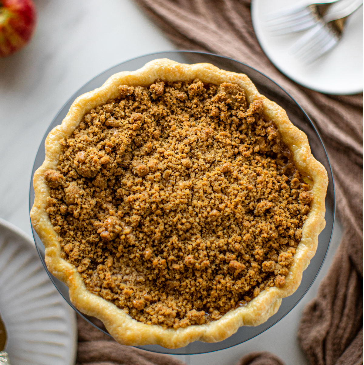 Classic Apple Crumble Pie