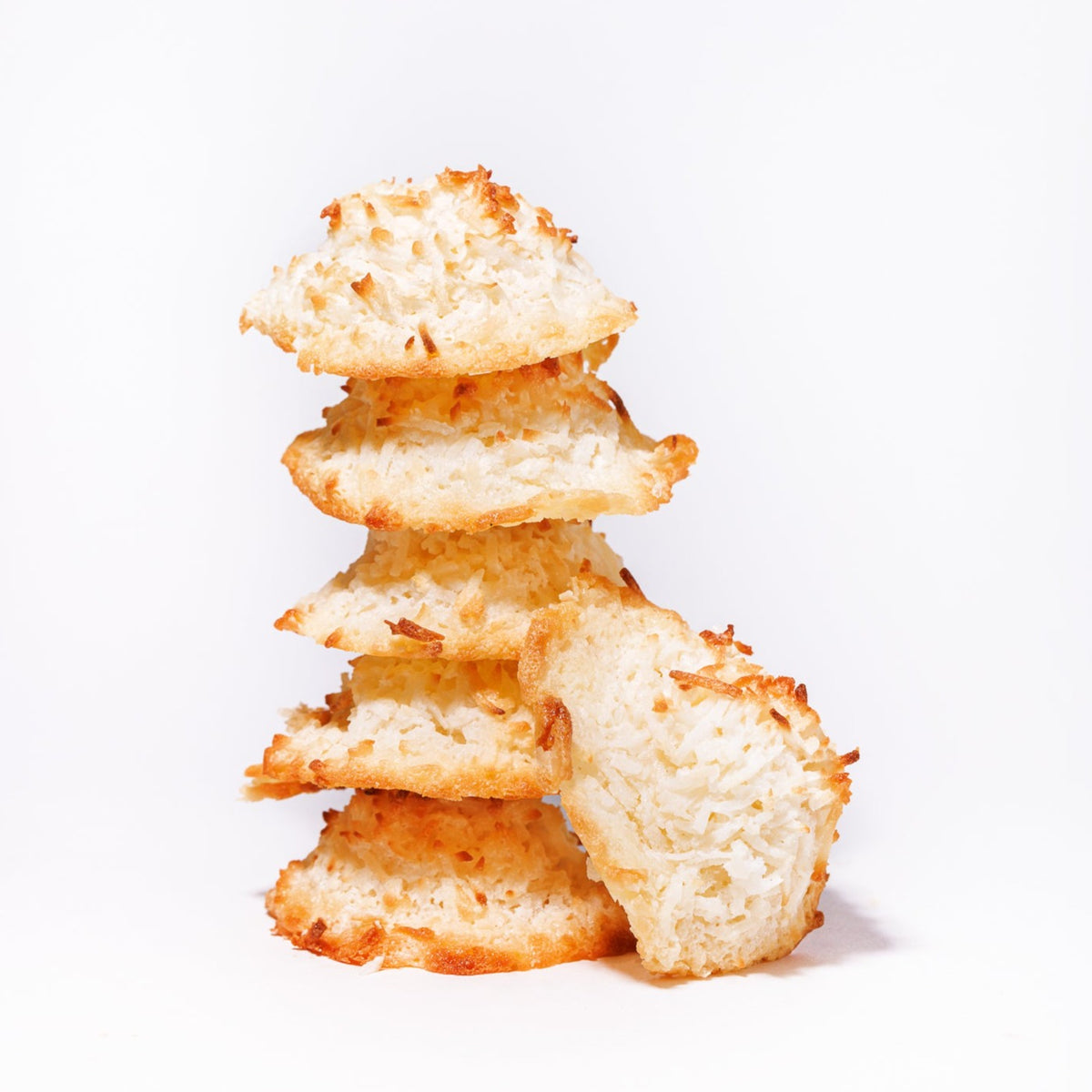 The Busker's Bounty Whiskey Coconut Macaroons (Package of 6)